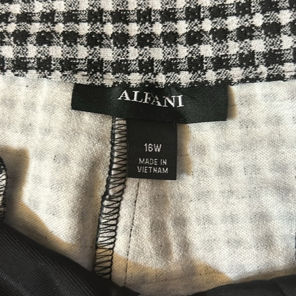 NWT Alfani Slim Leg Tummy Control pants - Picture 8 of 12